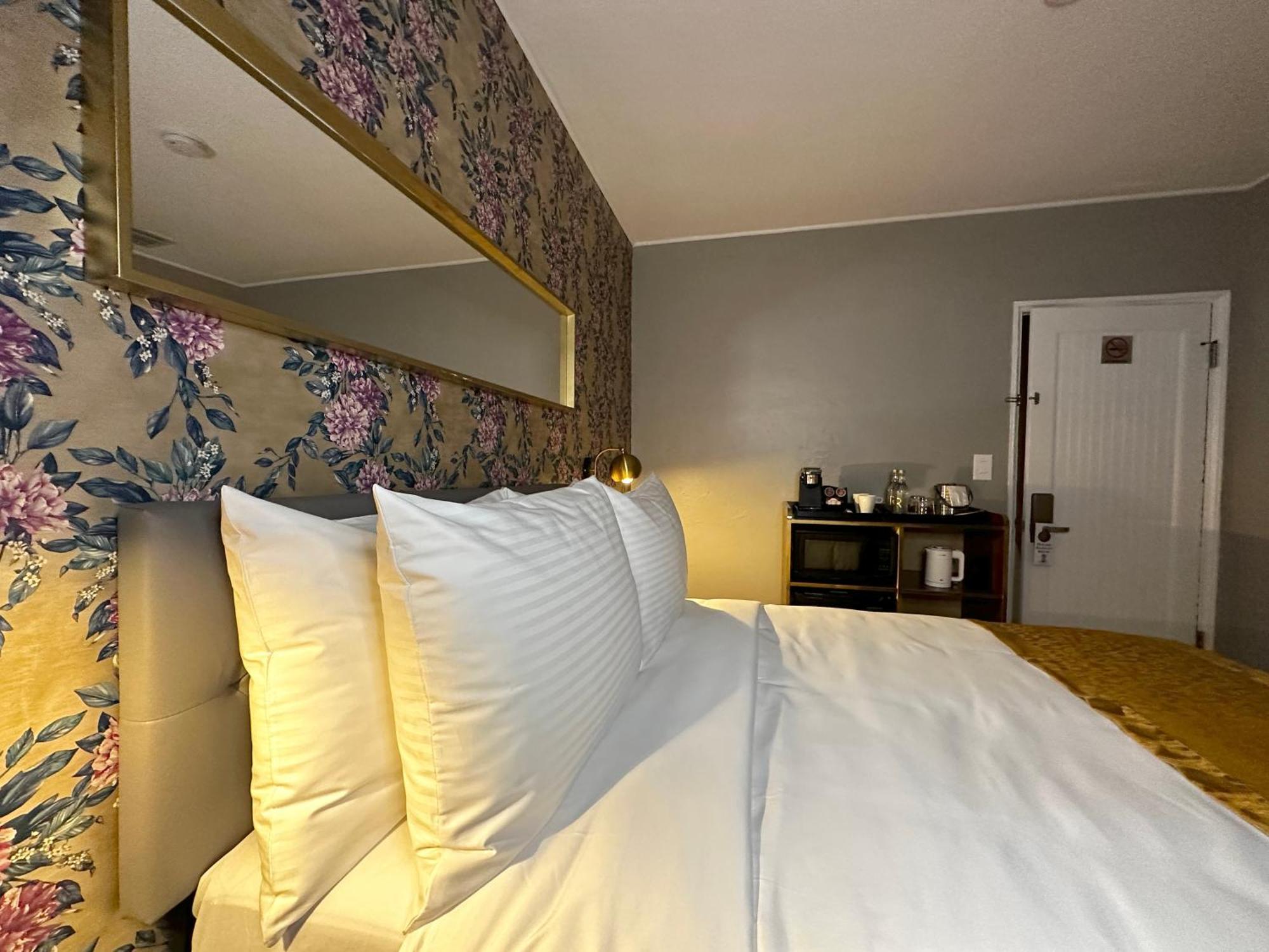 Tb Hotel Майами Экстерьер фото